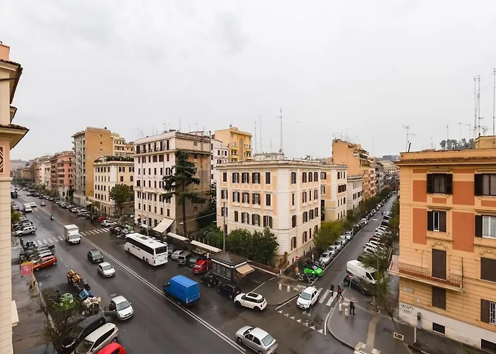 Vatican Brothers Apartment *