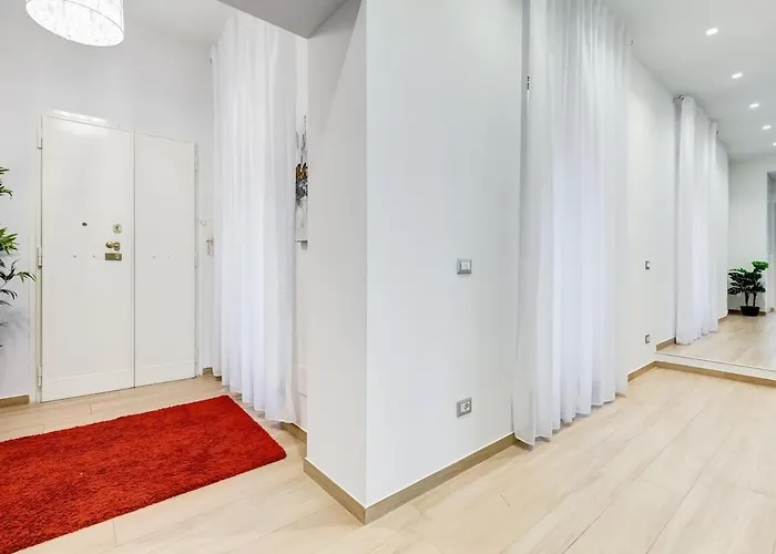 Vatican Brothers Apartment *